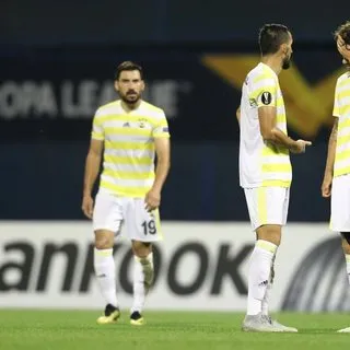 Galatasaray'da son dakika transfer gelişmesi! Fenerbahçeli oyuncuyla ön protokol imzalandı