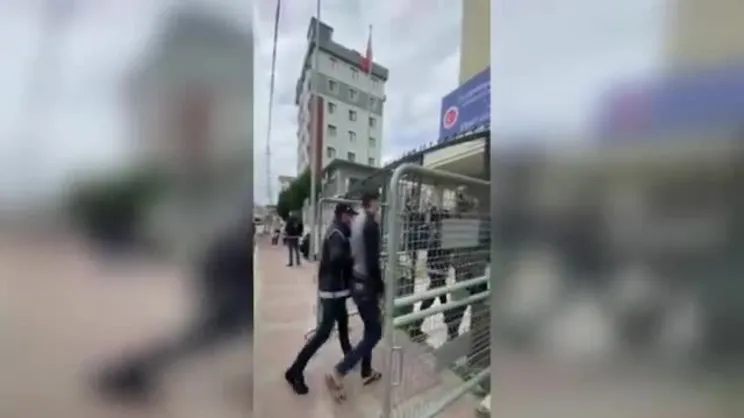 'Muz Yeme' provokasyonuna 11 gözaltı...