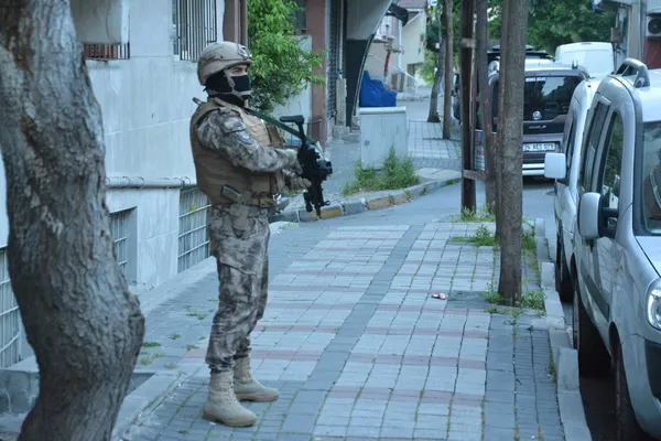 istanbul-merkezli-8-ilde-twitch-operasyonu-1652760934905.jpg