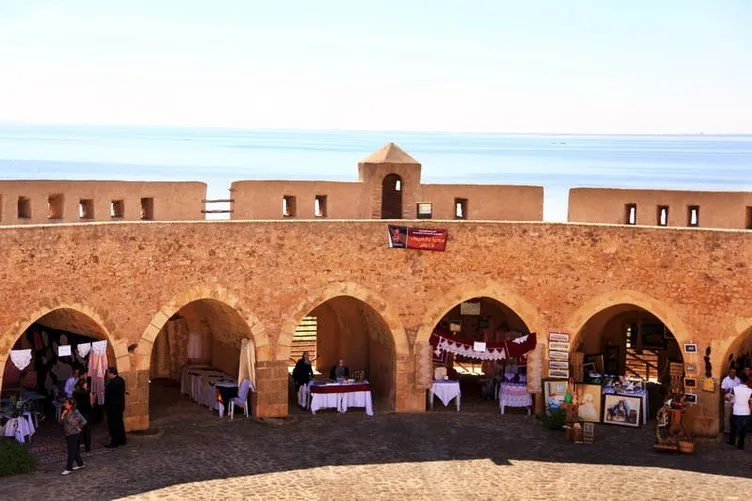 Osmanlı Kalesi Bab-ı Tunus
