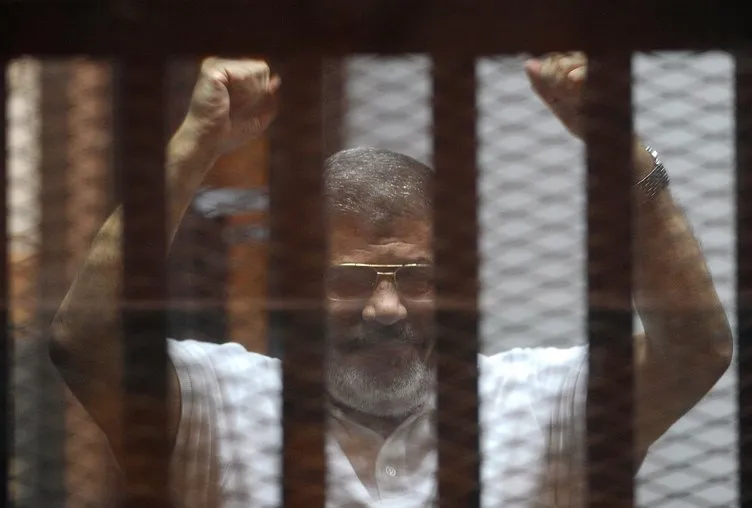 Mısır’da ’ilk’lerin Cumhurbaşkanı Muhammed Mursi’nin ölümünün 1. yılı! Muhammed Mursi’yi şehadete götüren süreç...