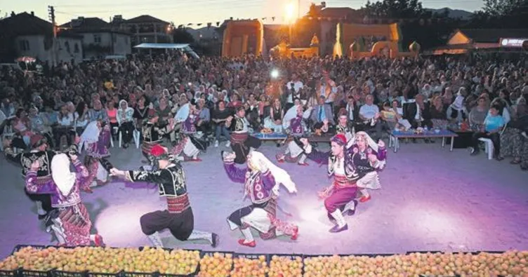 Isparta’da Kayısı Festivali düzenlendi