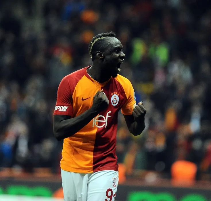 Galatasaray’da transfer! Diagne gidiyor o geliyor