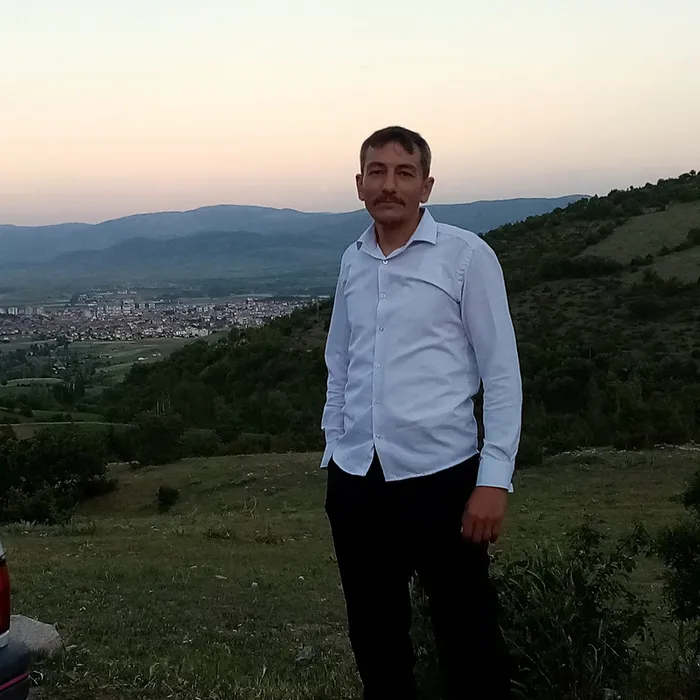 Tokat’ta dehşet anları! Arkadaşını balta ile öldürdü! Sokağa çıkıp bağırmaya başladı...