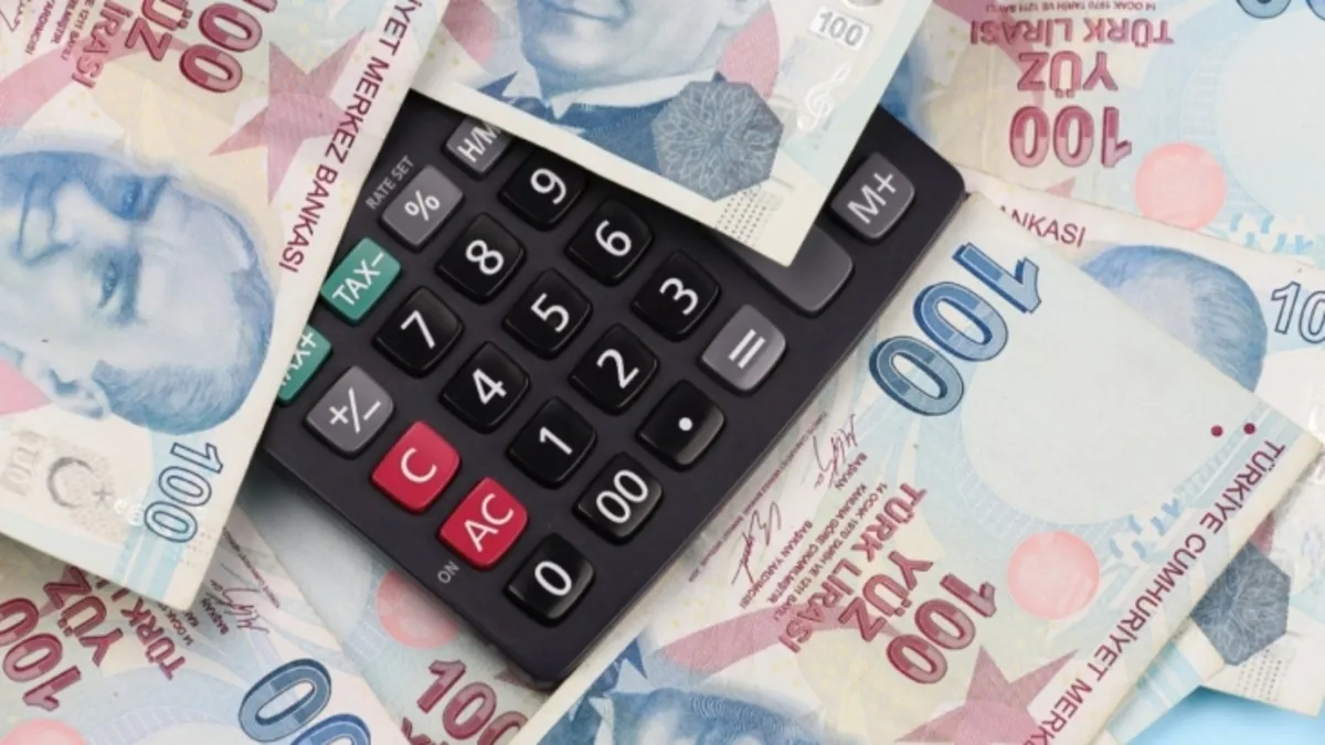 Türk lirasıyla dış ticarette önemli atak: 900 milyar lirayı aştı Türk lirasıyla dış ticarette önemli atak: 900 milyar lirayı aştı