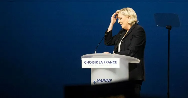 Le Pen’e intihal suçlaması
