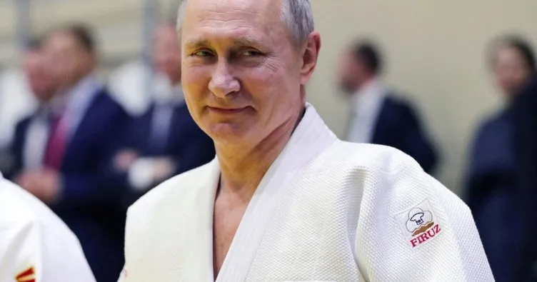 Uluslararası Judo Federasyonu, Vladimir Putin’in görevlerini askıya aldı
