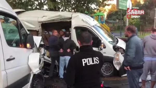 Sancaktepe’de iki servis aracı çarpıştı: 4 yaralı | Video
