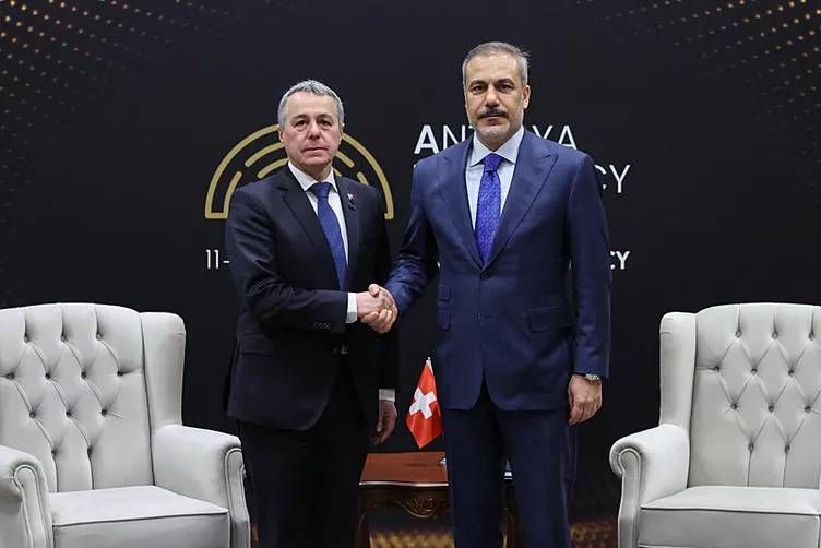 Dışişleri Bakanı Hakan Fidan’dan peş peşe kritik temaslar