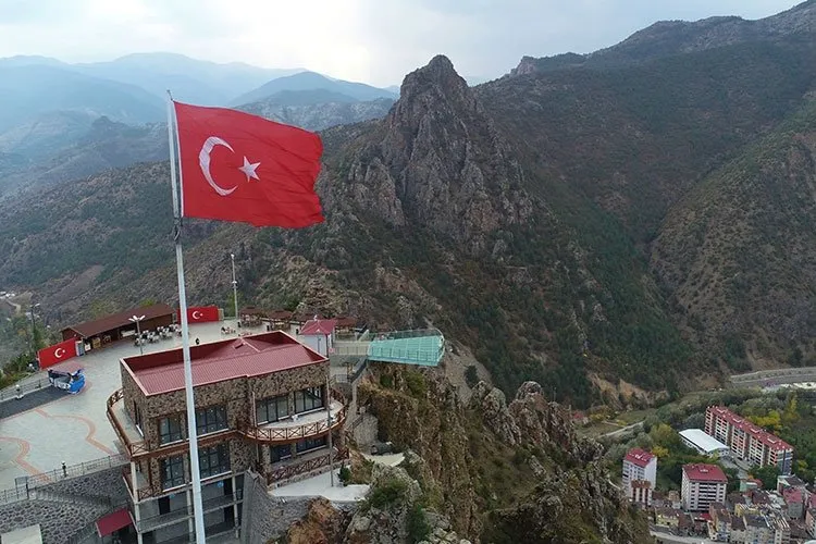 Uzman isim tek tek sıraladı! İşte Türkiye’nin deprem bakımından en güvenli ve güvensiz şehirleri