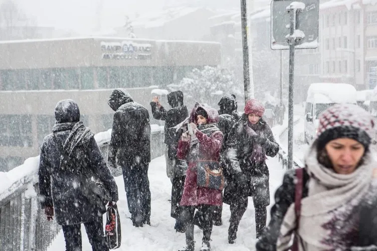 Meteoroloji’den İstanbul uyarısı! Uzmanlar kar yağışı için tarih verdi: O günlere dikkat!