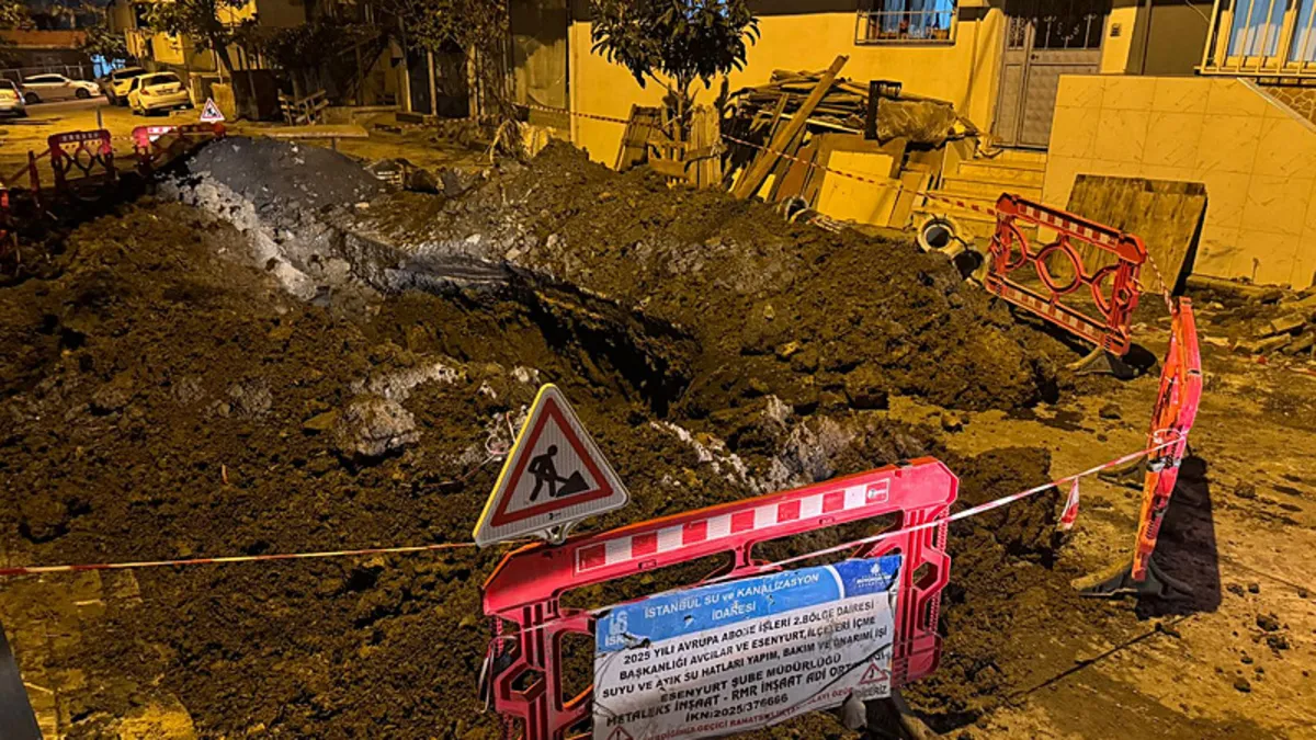 Avcılar’da İSKİ çalışmasında göçük: 1 yaralı Avcılar’da İSKİ çalışmasında göçük: 1 yaralı