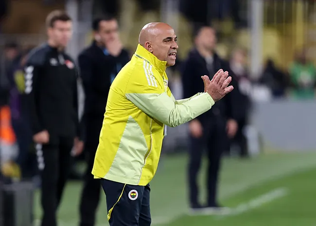 son-dakika-fenerbahce-evinde-yapmadi-basaksehiri-taliscanin-golleriyle-devirdi-1777748055911.jpg