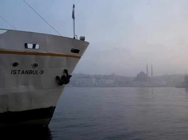 İstanbul yoğun sis altında