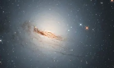 40 milyon ışık yılı uzakta bir galaksi öldü