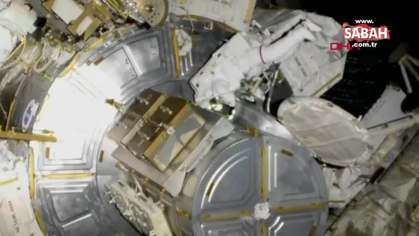 NASA astronotları 'uzay yürüyüşüne' başladı | Video