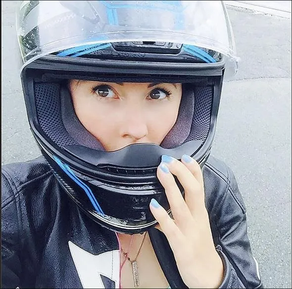 Rus motorcu Olga Pronina trafik kazasında hayatını kaybetti