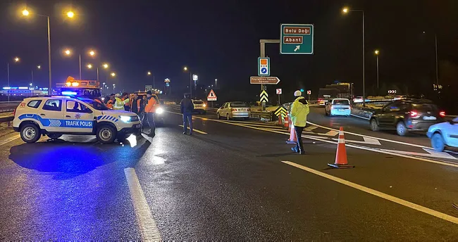 Bolu Dağı geçişi İstanbul istikameti yeniden trafiğe açıldı Bolu Dağı geçişi İstanbul istikameti yeniden trafiğe açıldı