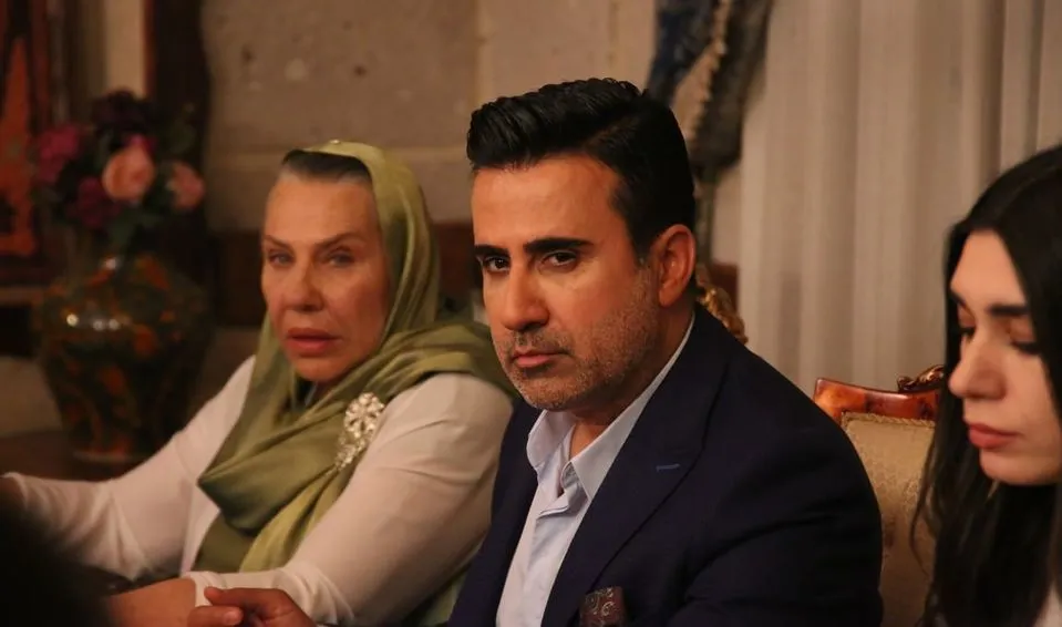 Aşk ve Mavi 27. Son Bölüm Tamamı Tek Parça izle!