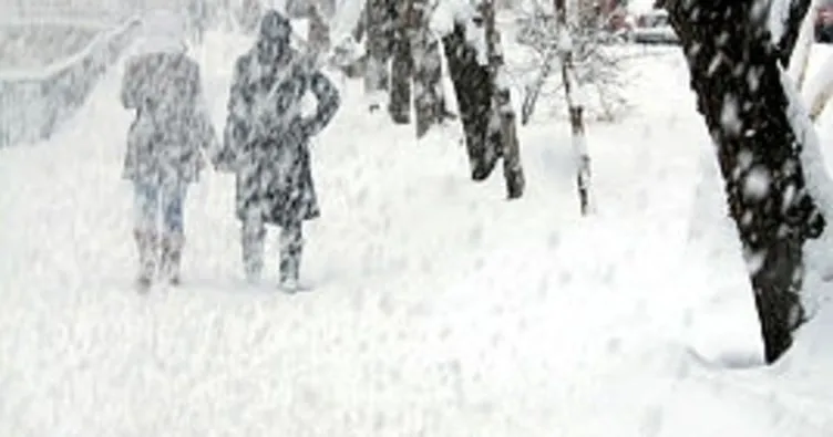 Bayburt’ta kar yağışı