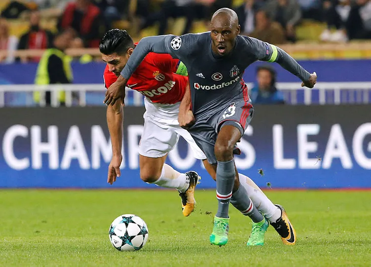 Radamel Falcao, Galatasaray'da! Sözleşmesindeki ilginç madde...