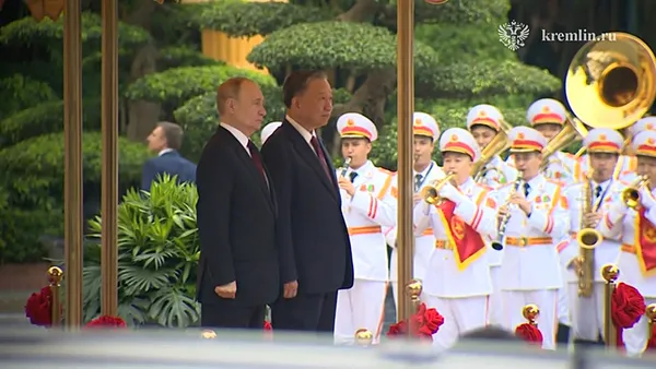 putinin-vietnam-gezisinden-ortaklik-karari-cikti-1718881083261.jpeg Putin’in Vietnam gezisinden ortaklık kararı çıktı