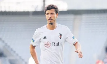 Düğüm çözüldü Salih Uçan yuvada kaldı