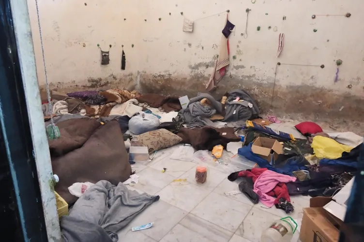 Esad rejiminin kirli yüzü bir kez daha ortaya çıktı! İlaç kullanarak mahkumları istismar ettiler...