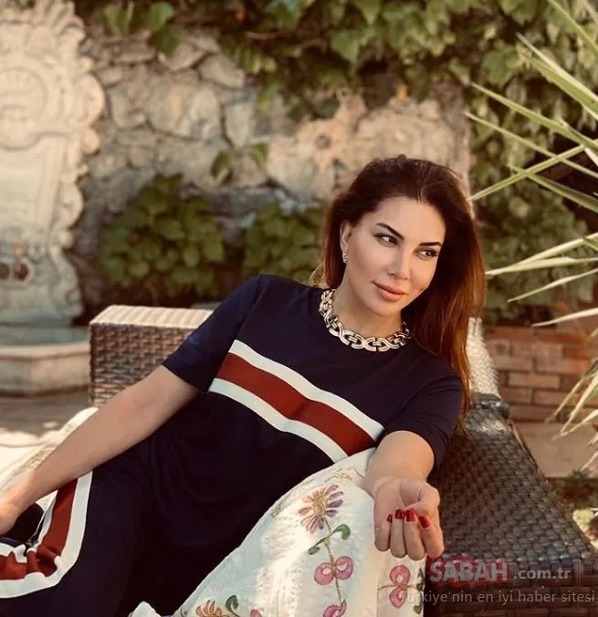 Ebru Yaşar estetiksiz haline gönderme yaptı Değişmesem yüzüme