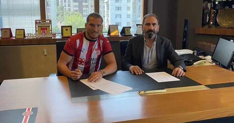 Sivasspor’un yeni transferi Koray Altınay: Büyük bir camiaya geldim