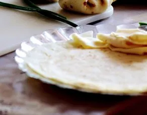 Domates Soslu Krep Çıkını
