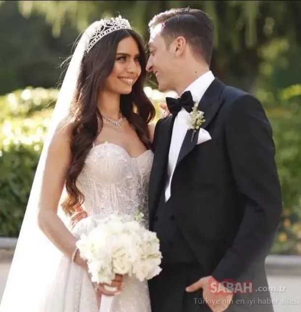 Amine Gülşe ve Mesut Özil’in düğününe ünlü isimler akın etti!