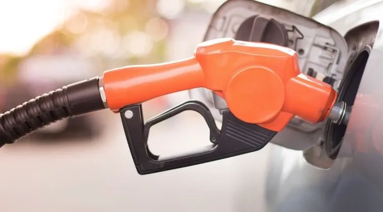 BENZİN-MAZOT FİYATI SON DAKİKA: İndirim rüzgarı sürüyor! Güncel benzin fiyatı ve motorin fiyatları ne kadar kaç lira olacak?