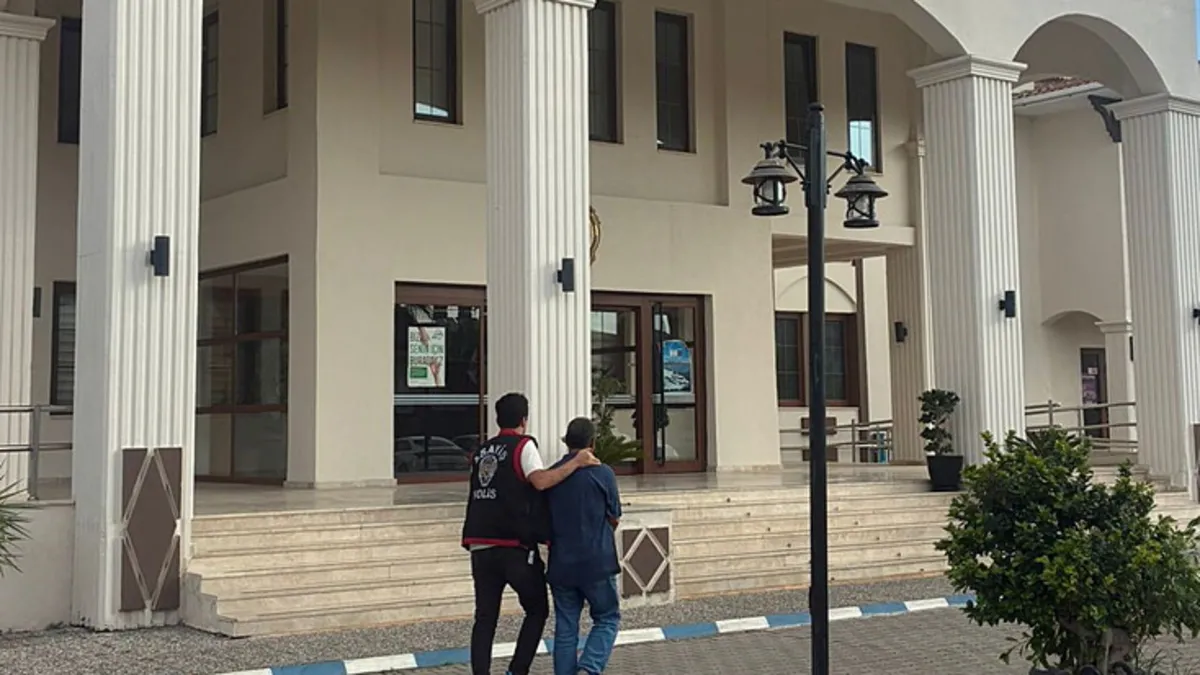 7 yıldır aranıyorlardı: 2 kardeş yakalandı! 7 yıldır aranıyorlardı: 2 kardeş yakalandı!