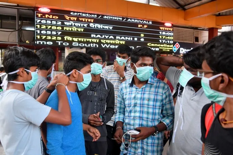 Son dakika haberi:Avrupa’da koronavirüs paniği! Üniversiteler kapatılıyor, Hastanelerden maske çalıyorlar