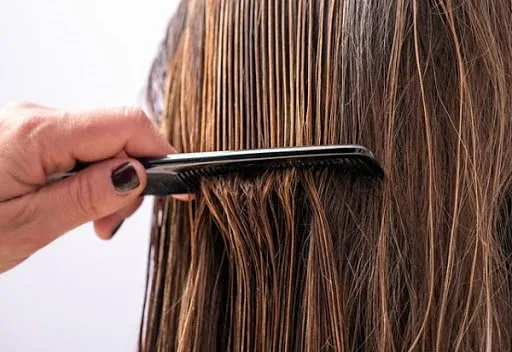 yanmis ve yipranmis saclara ne iyi gelir iste evde dogal ve bitkisel yontemlerle yapilabilecek yipranmis saci onarici maske tarifleri saglik haberleri