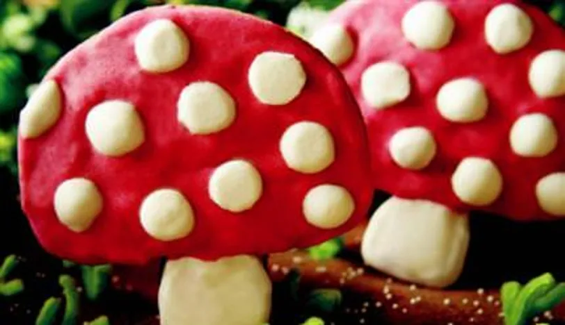 Glazür (Pasta Süsleme Hamuru)