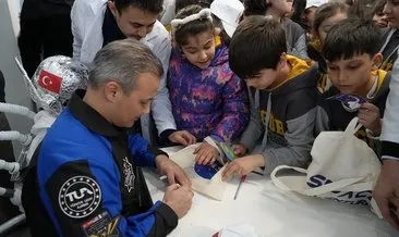 Alper Gezeravcı Kırıkkale Bilim Merkezi Geleceğin Astronotları ile buluştu
