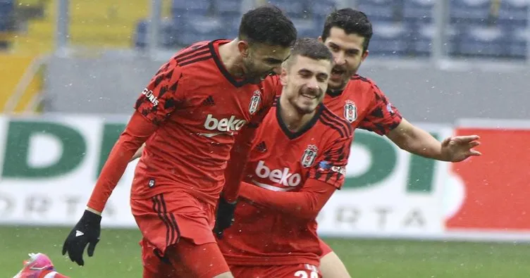 Son dakika: Beşiktaş, Gençlerbirliği’ni Cenk Tosun ve Ghezzal’ın golleriyle geçti