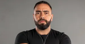 Yunus Emre Karabacak kimdir, kaç yaşında? Survivor 2021 Gönüllüler takımı yarışmacısı Yunus Emre Karabacak nereli?