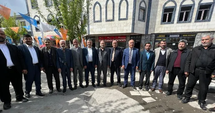HÜDAPAR’ dan  AK Parti seçim lokaline ziyaret