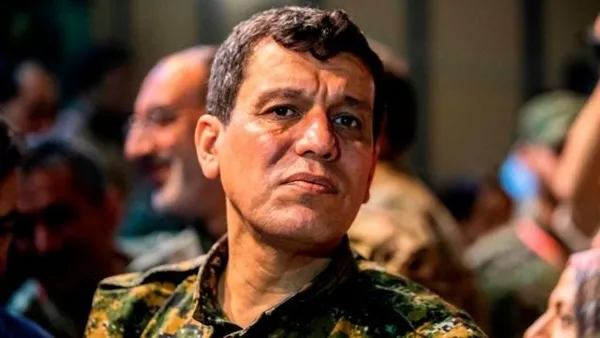 YPG elebaşı Mazlum Kobani 'Bize umut veriyorlar' diyerek CHP'yi ağırlamak istedi!