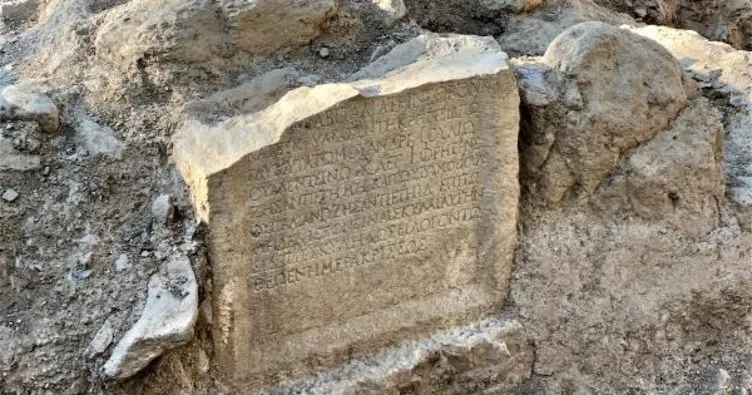 İznik’te Roma dönemine ait mezar taşı keşfedildi
