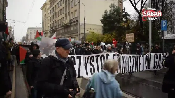 Polonya'da binlerce kişi Filistin'e destek için yürüdü | Video