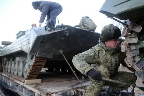 rusya-ukrayna-savasi-basliyor-mu-tank-ve-fuzeler-konuslandi-1642575100268.jpg Rusya-Ukrayna savaşı başlıyor mu? Tank ve füzeler konuşlandı!
