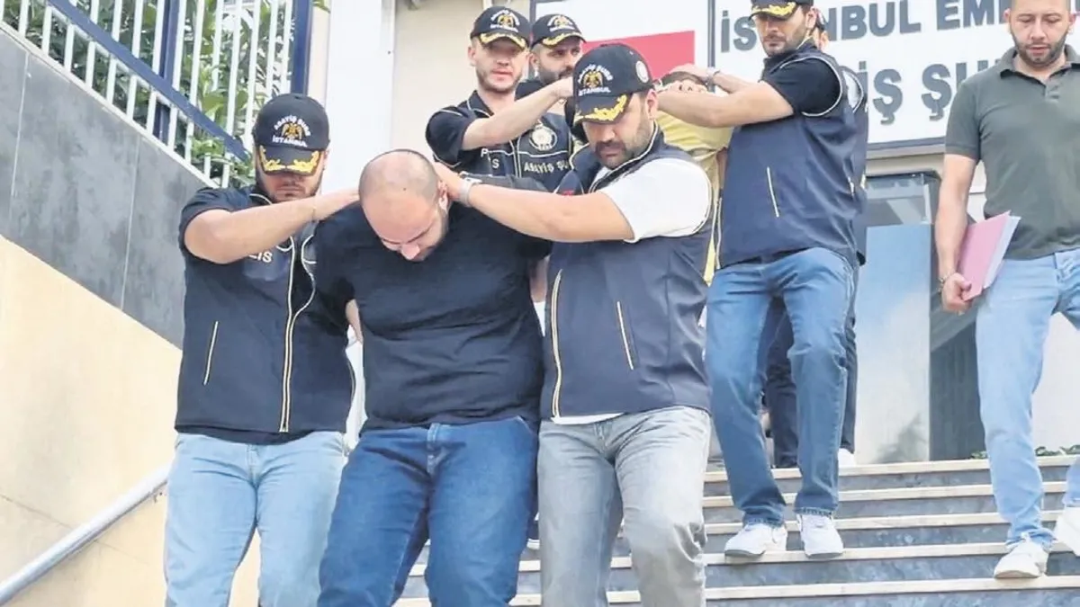 Kredi puanıyla milyonluk vurgun