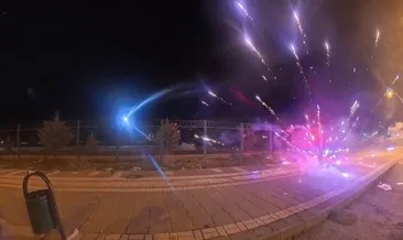 Havai fişekleri peş peşe ateşledi: Hedefinde arkadaşları vardı! Dehşet anları kamerada #diyarbakir