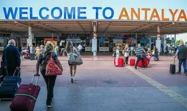 Antalya Havalimanı’nda çifte rekor