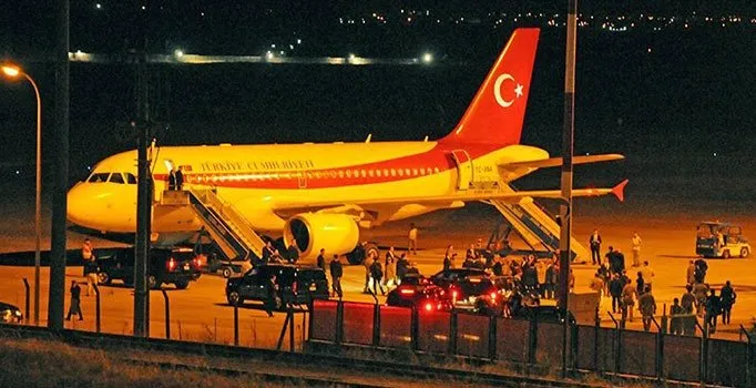 Son dakika: Başkan Erdoğan'ın uçağını indiren kule görevlileri konuştu: Bir anda 4-5 F-16 gördüm...