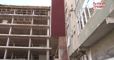 Şişli’de ilginç görüntü: Bina inşaatı 40 yıllık apartmana dayandı | Video